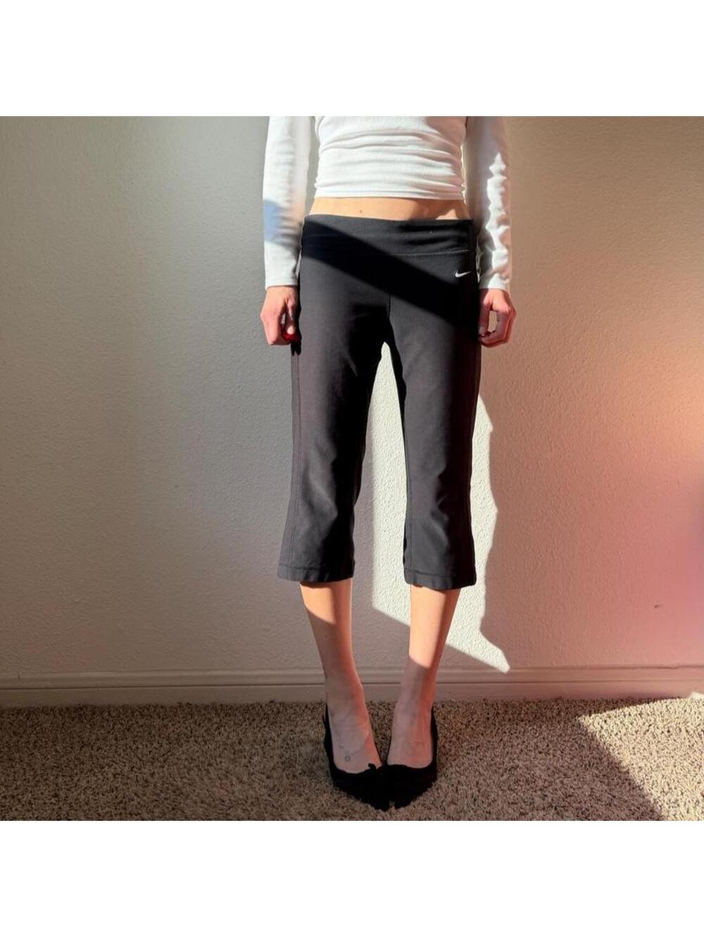 Vintage y2k Nike low rise wide leg flare black cropped athletic wear apris - Picture 3 of 8